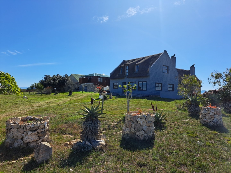 10 Bedroom Property for Sale in Stilbaai Rural Western Cape